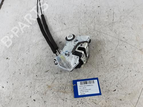 front-right-lock-toyota-c-hr-_x1_-2016-32245686 main image