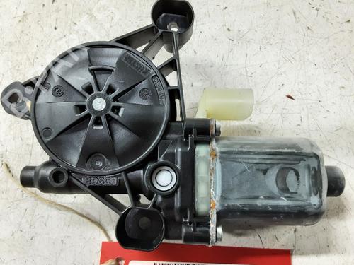 Left rear window motor PORSCHE TAYCAN (Y1A) Electric (Y1AAA1, Y1AAI1) | BP32359937E23 - Image 3