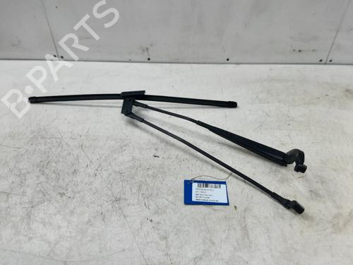 front-windshield-wiper-arm-toyota-aygo-_b4_-2014-32245462 main image