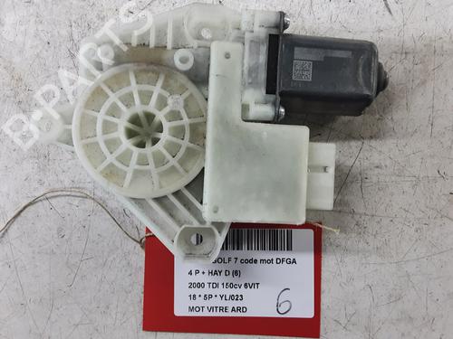 Portierruitmotor rechtsachter VW GOLF VII (5G1, BQ1, BE1, BE2) 2.0 TDI (150 hp) 28516474