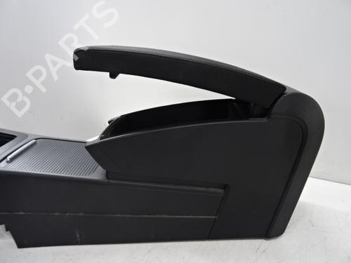 Used Middle console Middle console 39056763 39056763