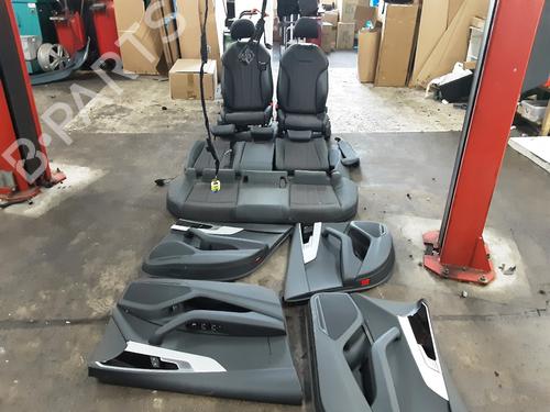 Conjunto de bancos AUDI A4 B9 Avant (8W5, 8WD) 40 TFSI Mild Hybrid (204 hp) 32011669