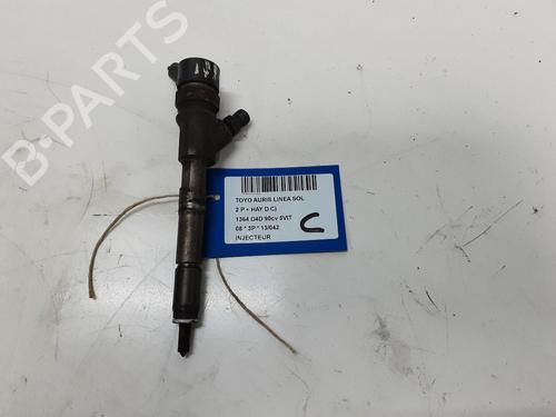 Used Injector Injector TOYOTA AURIS (_E15_) 1.4 D-4D (NDE150_, NDE150R) (90 hp) 20282813 20282813