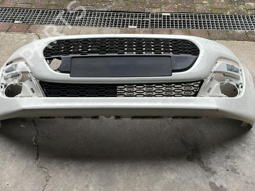 Bumper voor PEUGEOT 107 (PM_, PN_) 1.0 (68 hp) 30795703