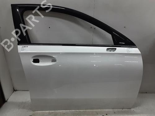 Used Right front door MERCEDES-BENZ A-CLASS (W177) A 200 d (177.012) (150 hp) 33121124