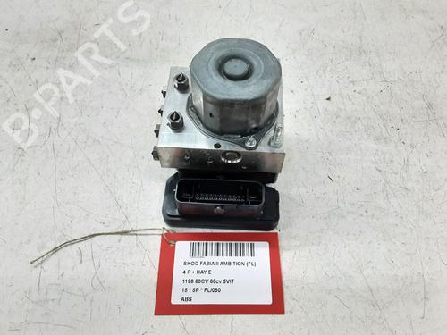 Used ABS pump SKODA FABIA II Combi (545) 1.2 12V (60 hp) 32248679