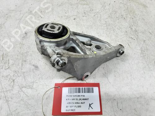 Used Engine mount Engine mount PORSCHE TAYCAN (Y1A) Electric (Y1AAA1, Y1AAI1) (408 hp) 32359963 32359963