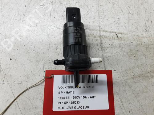 Sprinklervæskepumpe VW TIGUAN (CT1) 1.5 eTSI (131 hp) 31708393