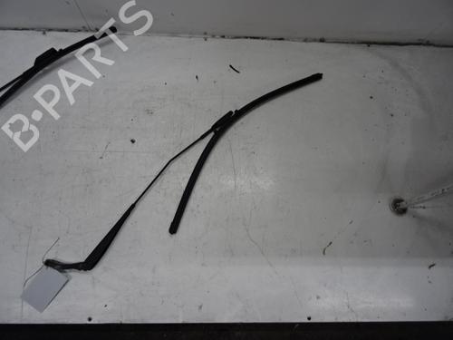 Used Front windshield wiper arm Front windshield wiper arm 20272516 20272516