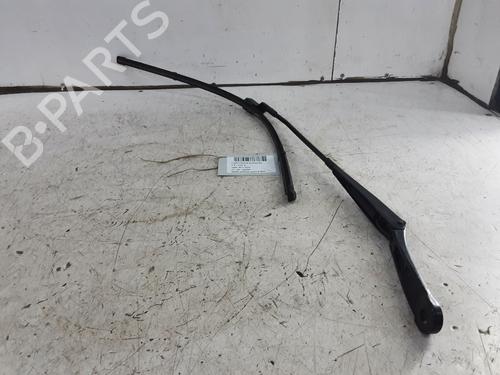 Front windshield wiper arm FORD FIESTA VII (HJ, HF) 1.5 TDCi | BP20277787C143 