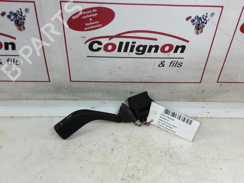 Used Steering column stalk Steering column stalk OPEL OMEGA A (V87) 2.3 D (F19, M19, N19) (73 hp) 20284868 20284868