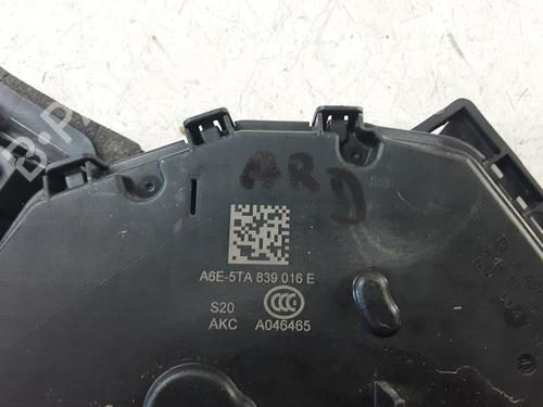 Rear right lock VW GOLF VII (5G1, BQ1, BE1, BE2) 1.0 TSI | BP32245587C99