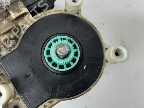 Right front window motor BMW X4 (F26) xDrive 20 d | BP37497621E20 - Image 3