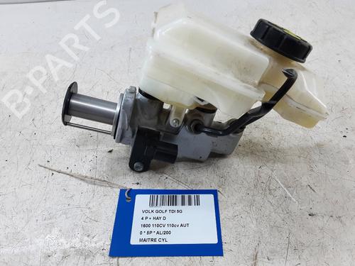 Used Brake master cylinder VW GOLF VII (5G1, BQ1, BE1, BE2) 1.6 TDI 4motion (110 hp) 20278938