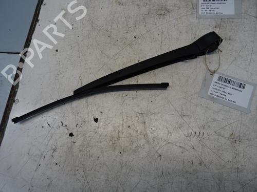 Bagrudeviskerarm Bagrudeviskerarm SKODA OCTAVIA III Combi (5E5, 5E6) 1.6 TDI (115 hp) 39053832 39053832