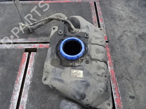 Depósito de combustible Depósito de combustible TOYOTA YARIS (_P9_) 1.4 D-4D (NLP90_, NLP90R) (90 hp) 37176484 37176484