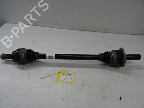 Drivaksel bagtil Højre Drivaksel bagtil Højre BMW X6 (F16, F86) xDrive 30 d (211 hp) 39050952 39050952