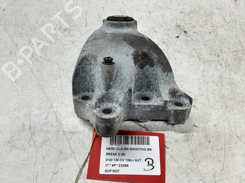 Used Engine mount MERCEDES-BENZ CLA Shooting Brake (X117) CLA 200 CDI / d (117.908) (136 hp) 20286693
