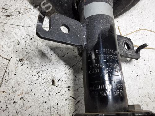 Used Left front shock absorber Left front shock absorber NISSAN JUKE (F16_) 1.0 (114 hp) 33439620 33439620
