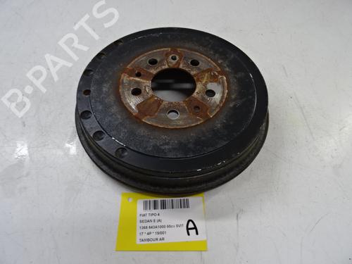 other-fiat-tipo-saloon-356_-357_-2015-39055289 main image