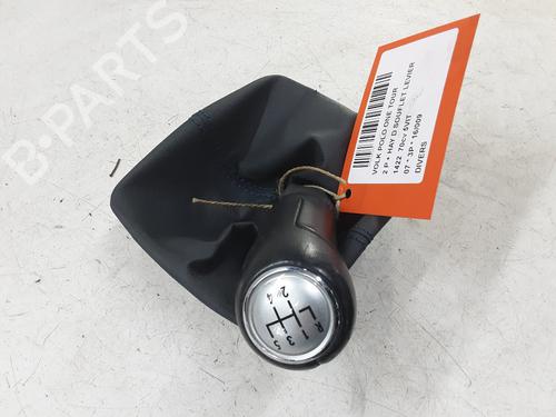 Used Shift knob VW POLO (9N_, 9A_) 1.4 TDI (70 hp) 20277528