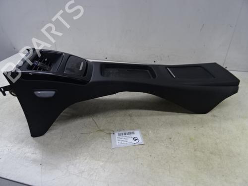 Used Middle console Middle console 39057658 39057658