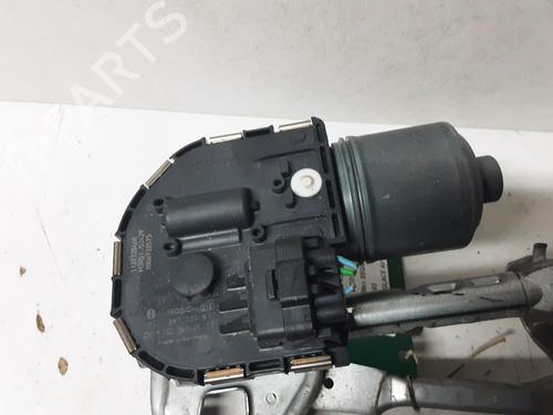 Used Front wiper motor Front wiper motor PEUGEOT 5008 (0U_, 0E_) 1.6 HDi (110 hp) 33312868 33312868