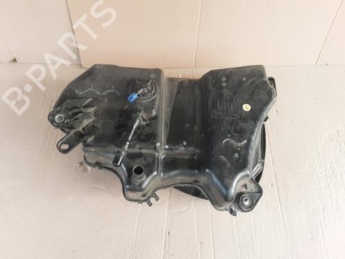 Used AdBlue tank AdBlue tank VW TOURAN (5T1) 2.0 TDI (150 hp) 33736582 33736582
