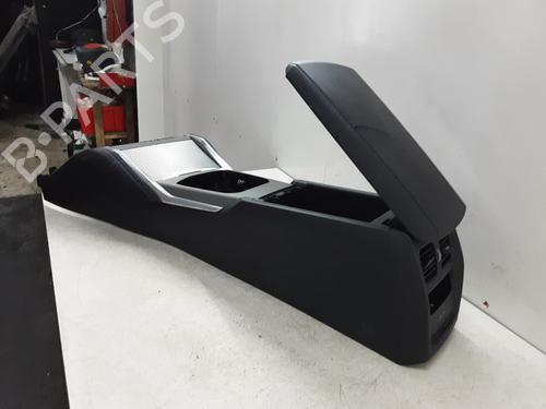 Used Middle console BMW 4 Gran Coupe (G26) 420 d Mild-Hybrid (190 hp) 29314526