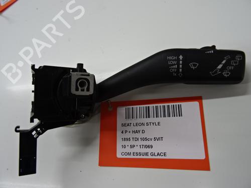 Used Steering column stalk SEAT LEON (1P1) 1.9 TDI (105 hp) 20272803