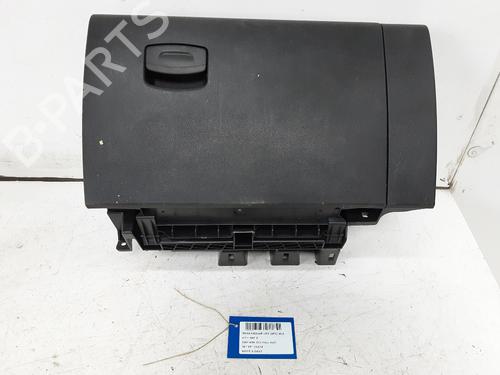 Used Glove box Glove box 39056386 39056386