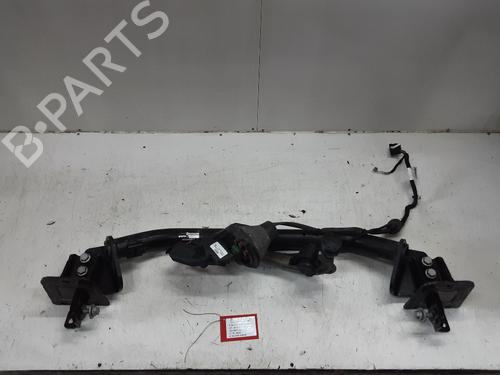 Trækkugle/Mekanisme MERCEDES-BENZ A-CLASS (W177) A 250 e (177.086) (218 hp) 33007708