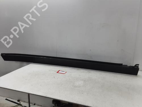 Used Door moulding trim BMW X2 (F39) sDrive 18 i (140 hp) 32224976