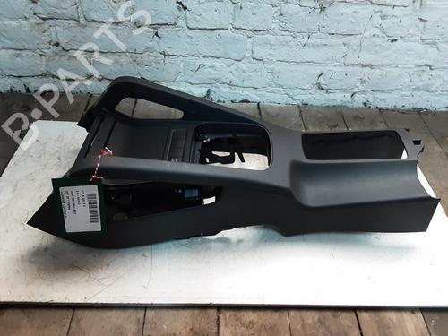 Mittelkonsole VW GOLF V Variant (1K5) 2.0 TDI (136 hp) 23503787