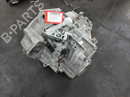 Used Gearbox VW GOLF VII (5G1, BQ1, BE1, BE2) 2.0 GTI (220 hp) 28383398