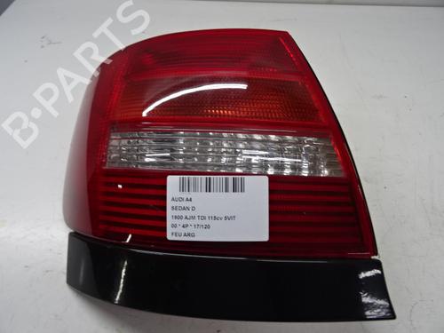 Farolim esquerdo Farolim esquerdo AUDI A4 B5 (8D2) 1.9 TDI (116 hp) 39051138 39051138