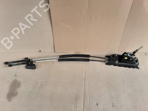 Used Shift knob VW GOLF VII (5G1, BQ1, BE1, BE2) 1.6 TDI (110 hp) 28472452