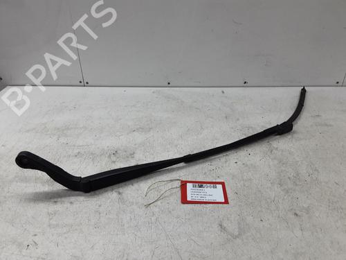 Used Front windshield wiper arm Front windshield wiper arm PEUGEOT BOXER Van 2.2 BlueHDi 140 (140 hp) 33439700 33439700