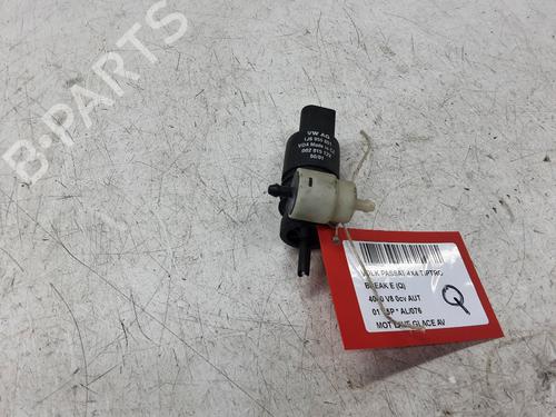 Used Washer pump Washer pump VW PASSAT B5.5 Variant (3B6) 2.5 TDI 4motion (150 hp) 20288070 20288070