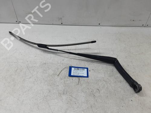 brazo-limpia-delantero-jaguar-e-pace-x540-2017-32245161 main image