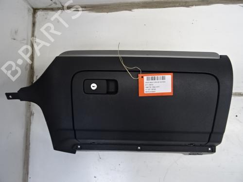 Used Glove box Glove box 39056320 39056320