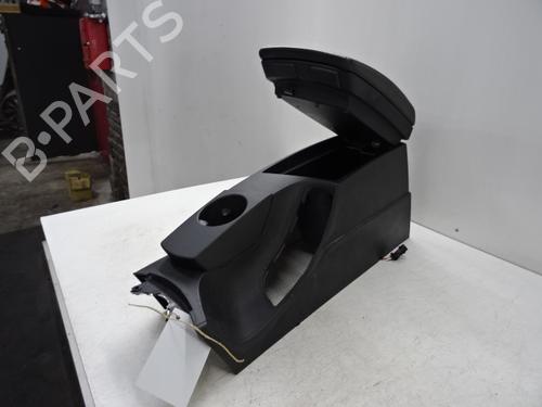 Used Middle console Middle console BMW X3 (E83) xDrive 20 d (163 hp) 39058615 39058615
