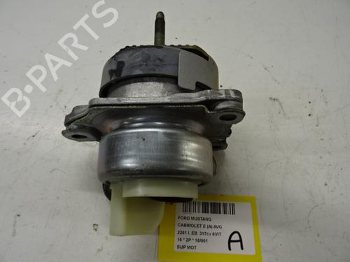 Used Engine mount Engine mount 20273707 20273707