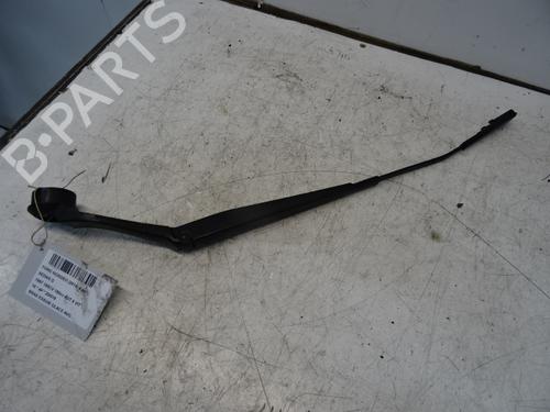 Used Front windshield wiper arm FORD MONDEO V Hatchback (CE) 2.0 TDCi (180 hp) 20272519