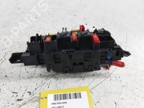 Fuse box MINI MINI (F56) One | BP39384741E1 - Image 2