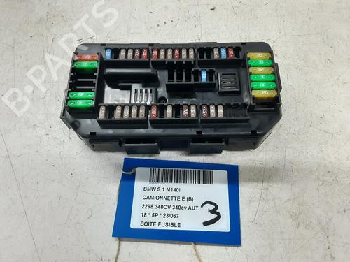Used Fuse box BMW 1 (F20) M 140 i (340 hp) 20278109