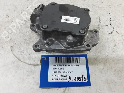Used Vacuum pump VW TOURAN (1T3) 1.6 TDI (105 hp) 20277361