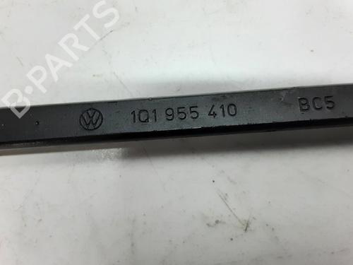 Used Front windshield wiper arm VW GOLF V (1K1) 1.9 TDI (105 hp) 20283282
