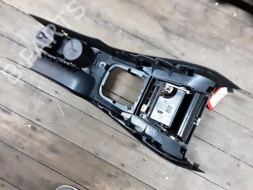 Middle console VW JETTA III (1K2) 1.9 TDI | BP23503779I22 - Image 2
