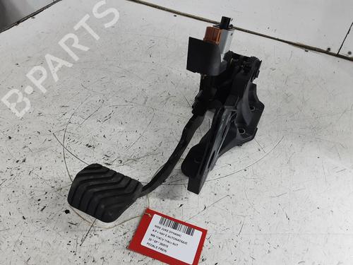 Used Break pedal Break pedal NISSAN JUKE (F16_) 1.0 (114 hp) 33439601 33439601